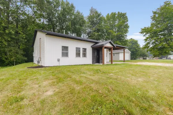 11509 N State Road 13 ***, Syracuse, IN 46567