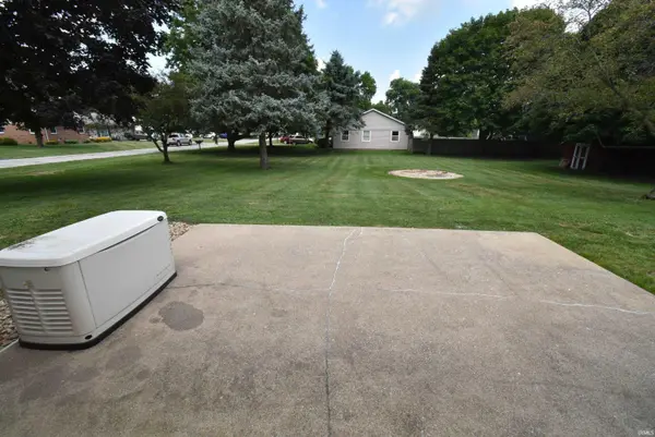 201 E Maple ST, Fowler, IN 47944