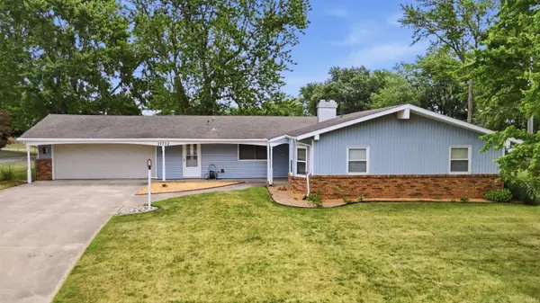 11712 Roberts RD,  Harlan,  IN 46743