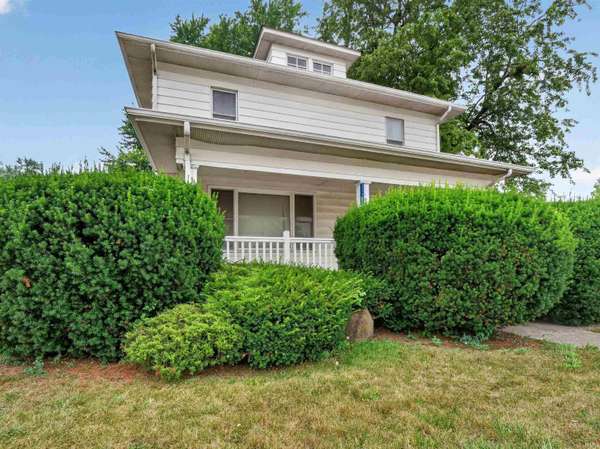 22425 Main ST, Woodburn, IN 46797