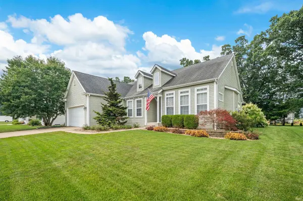 54841 Baton Rouge CT, Osceola, IN 46561-8781