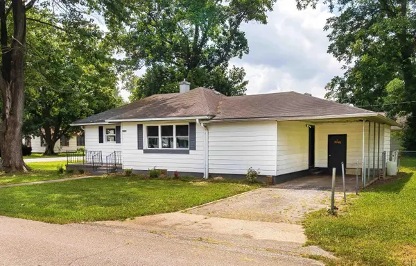 1137 E 2nd ST, Mount Vernon, IN 47620