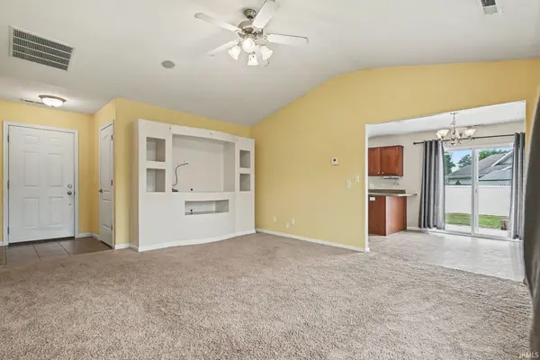 411 Lehman DR, Milford, IN 46542-9199