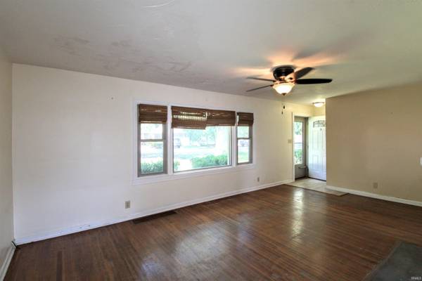 801 Burlington AVE, Frankfort, IN 46041
