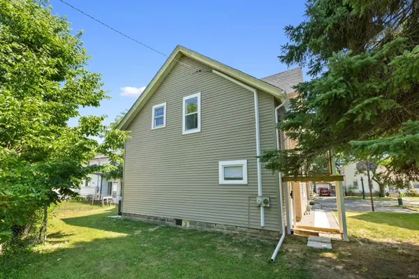 223 E William ST, Kendallville, IN 46755