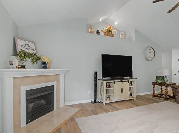 9239 Southport DR, Evansville, IN 47711