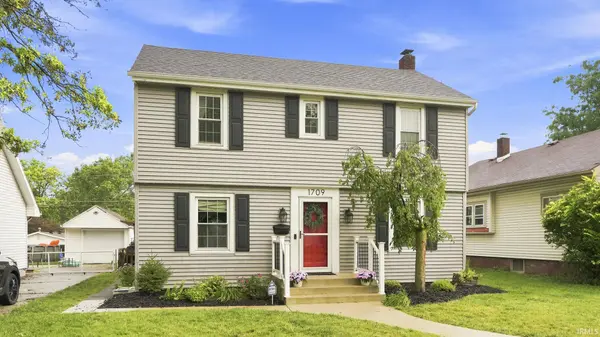 1709 Curdes AVE, Fort Wayne, IN 46805