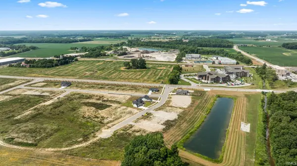 1700 Badger LN, Auburn, IN 46706