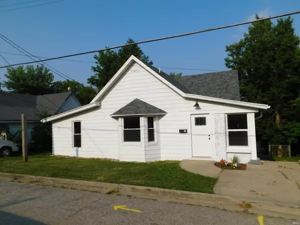 306 S Posey ST, Salem, IN 47167-1334