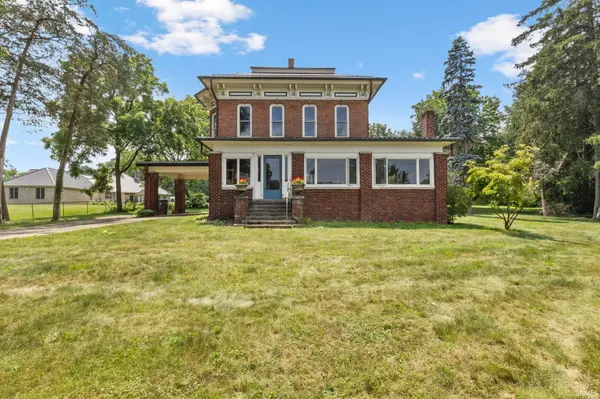 313 Bristol AVE, Middlebury, IN 46540-9019