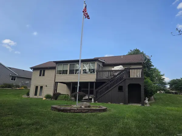 509 N Shore CT, Columbia City, IN 46725