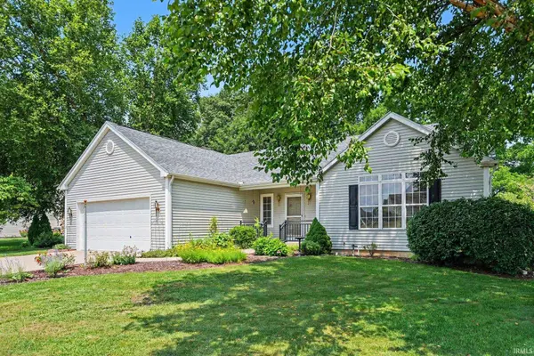 6433 Armstrong DR, South Bend, IN 46614