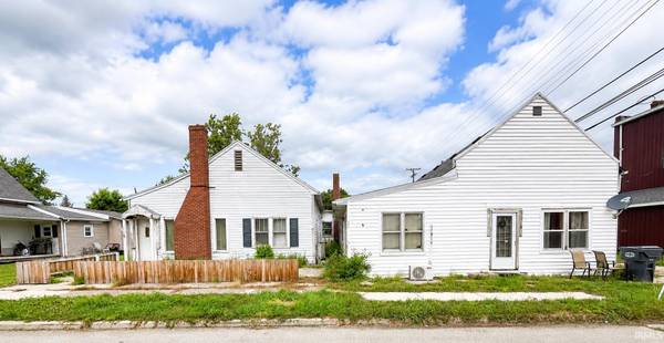 136 W Howard ST, Parker City, IN 47368