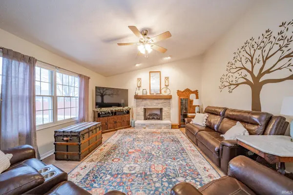 3004 Aruba WAY, Muncie, IN 47302-9113