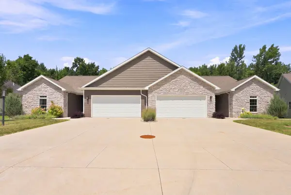 515 Williamson CIR, Angola, IN 46703-7093