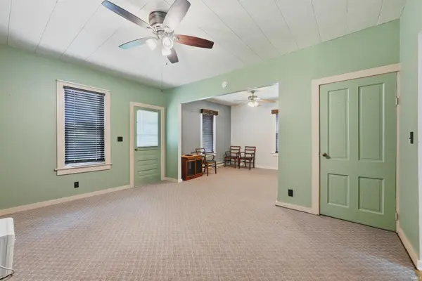 6145 S 650 E. ***, Pierceton, IN 46562