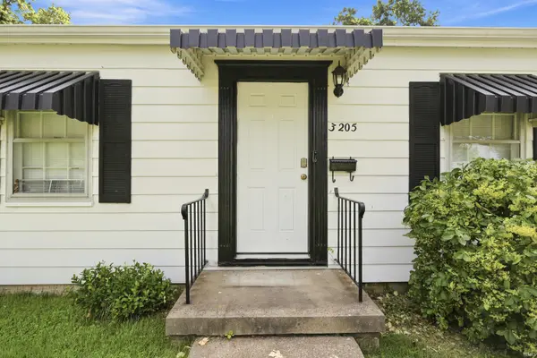 3205 N Twelfth AVE, Evansville, IN 47720