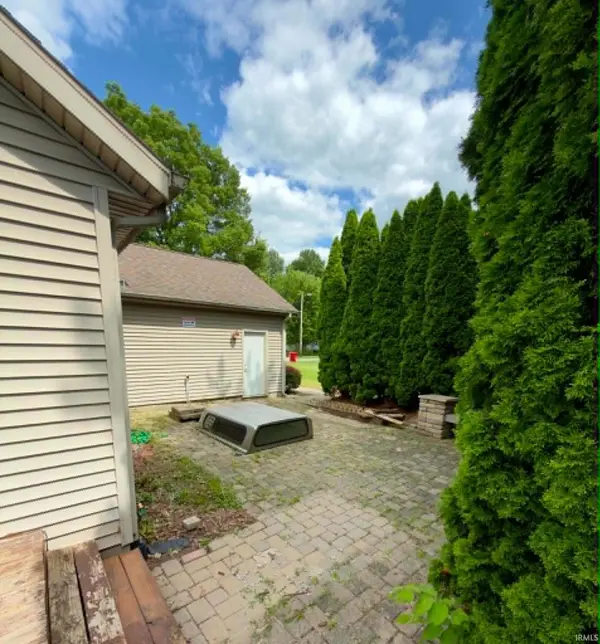 532 N Maple ST, Argos, IN 46501