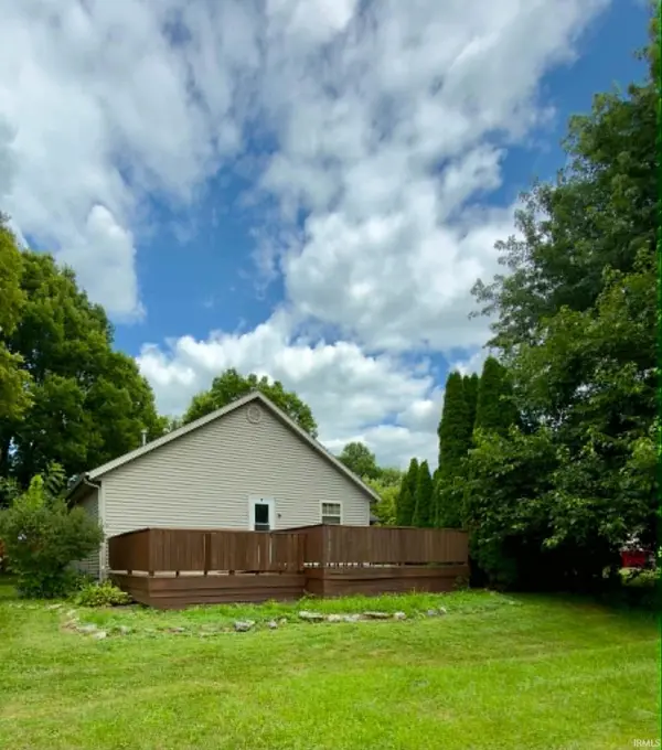 532 N Maple ST, Argos, IN 46501