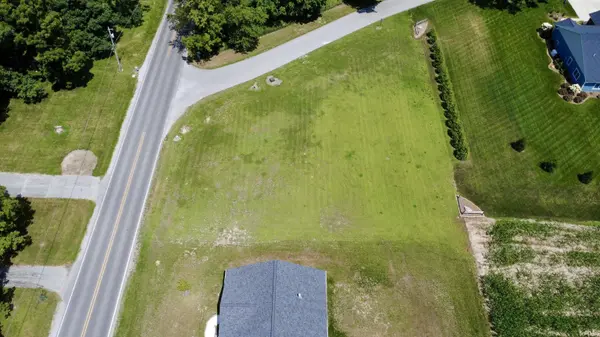 N West Shafer DR, Monticello, IN 47960