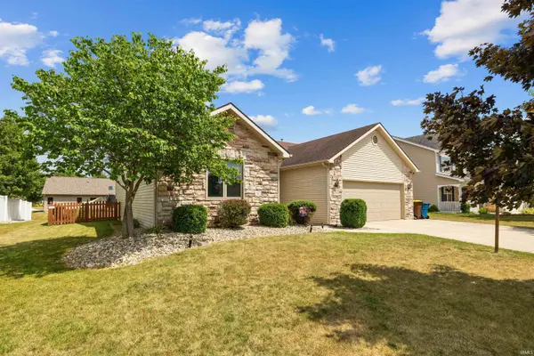 5383 Salmon RUN, Auburn, IN 46706