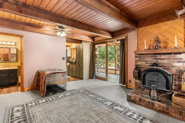 307 S Beach DR, Monticello, IN 47960