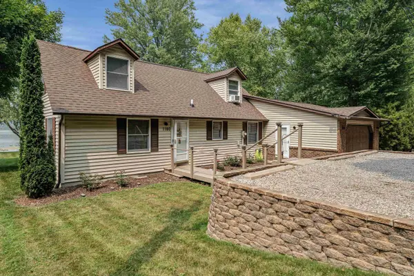 1180 Lane 201 Ball LK, Hamilton, IN 46742