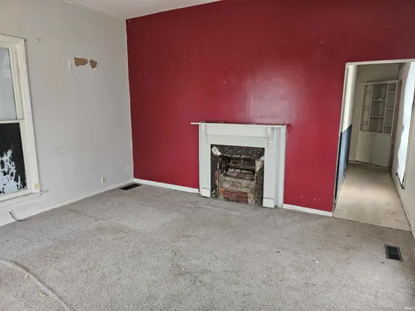 1312 E Walnut ST, Evansville, IN 47714