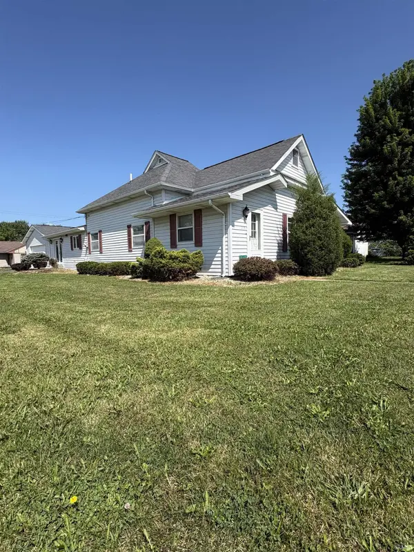 215 N 1st ST, Upland, IN 46989