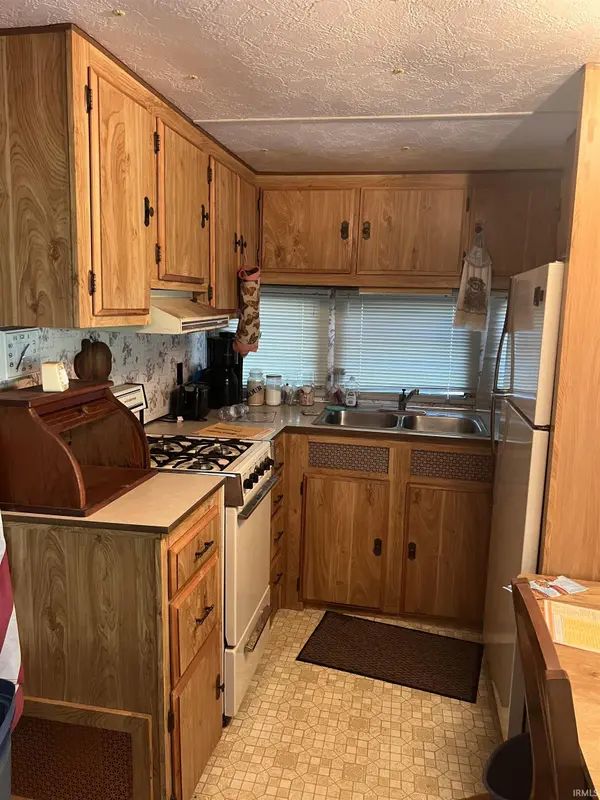 364 Wilderness TRL, Birdseye, IN 47513