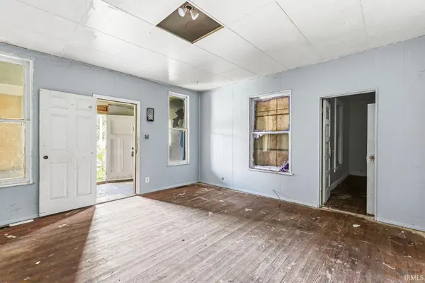 203 Michigan ST, Walkerton, IN 46574
