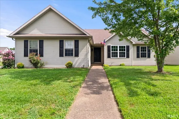 644 Woodall DR, Evansville, IN 47711