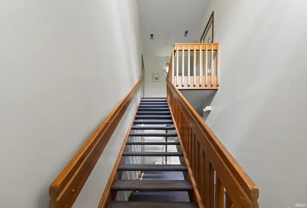 3705 Barrington *** #B205, Bloomington, IN 47408