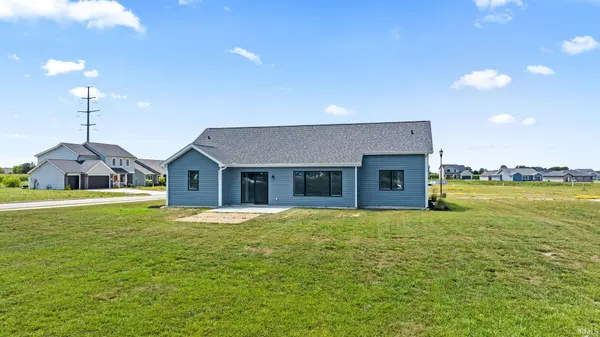 612 Zion Hill RD, Ligonier, IN 46767