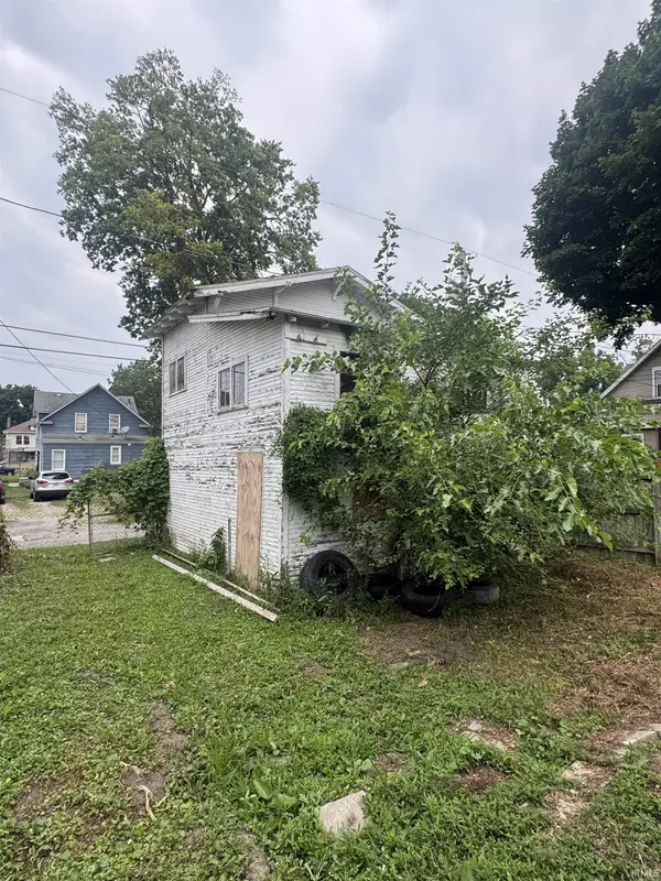 1031 Edgewater AVE, Fort Wayne, IN 46805