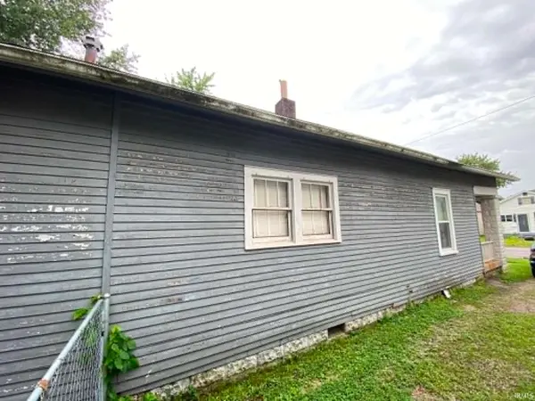 1735 E Franklin ST, Evansville, IN 47711