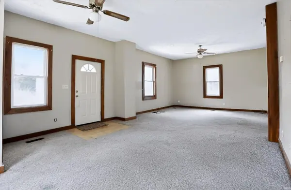 1014 N Harrison ST, Rushville, IN 46173