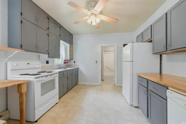 6145 S 650 E. ***, Pierceton, IN 46538