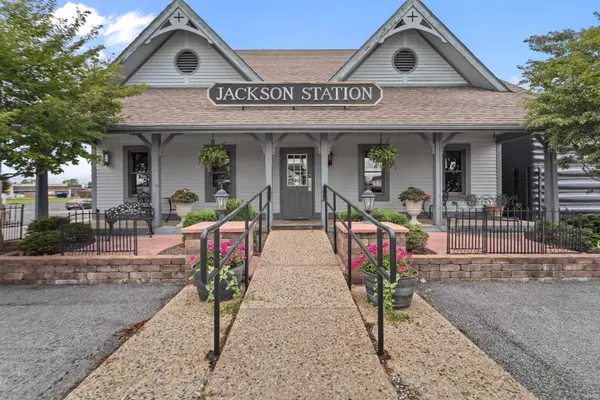 308 Espanol DR, Kokomo, IN 46902