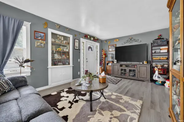 558 E Swayzee ST, Marion, IN 46952