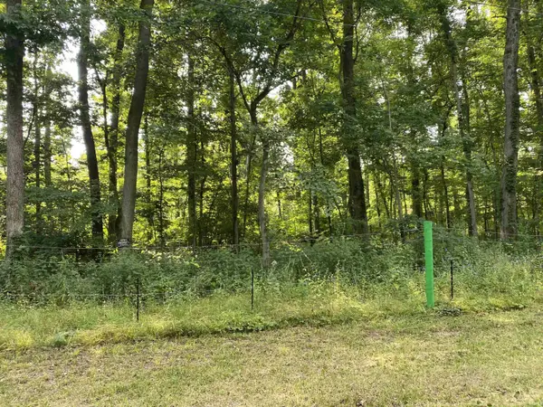9263 Troy DR, Rochester, IN 46975