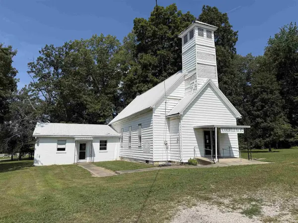 13252 W 545 N ST, Jasonville, IN 47438
