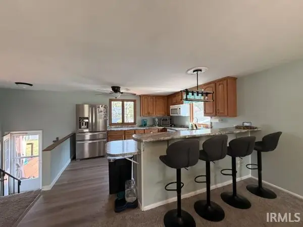 1124 Hiawatha CT, Wabash, IN 46992