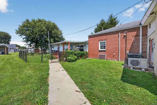 22 W Main ST, Medora, IN 47260