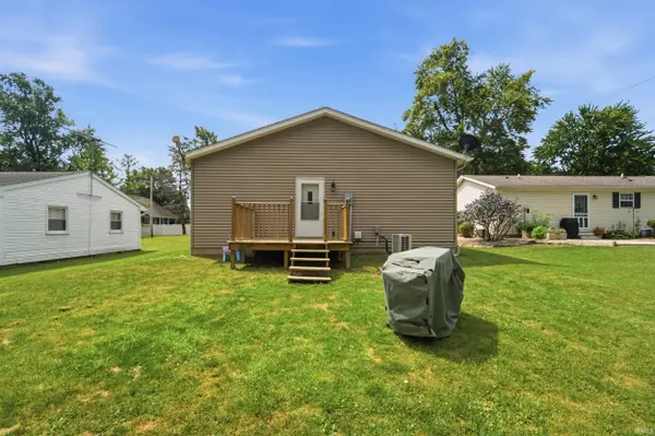 113 W Elm ST, Flora, IN 46929