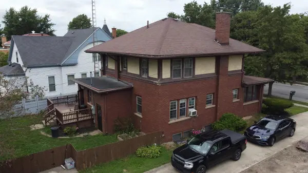 303 E Rochester St ***, Akron, IN 46910