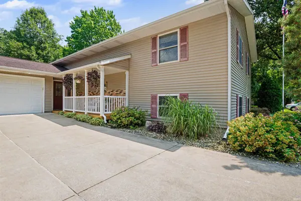 52824 County Road 15 ***, Elkhart, IN 46514-9639