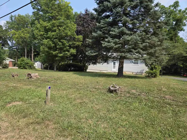 708 I AVE, New Castle, IN 47362-2904