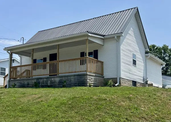 306 3rd ST, Oolitic, IN 47451
