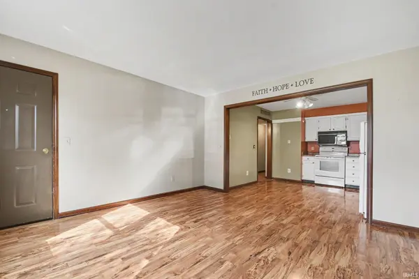 1107 B Court LN, Goshen, IN 46526